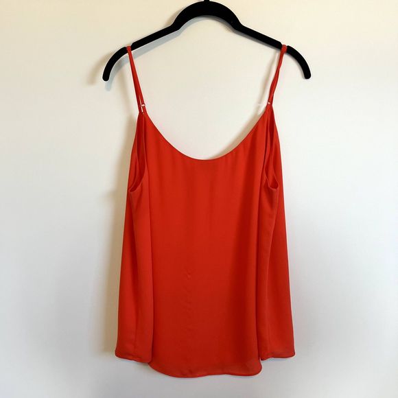 Aritzia Babaton V-Neck Tank Top Blouse Basic - Picture 2 of 7